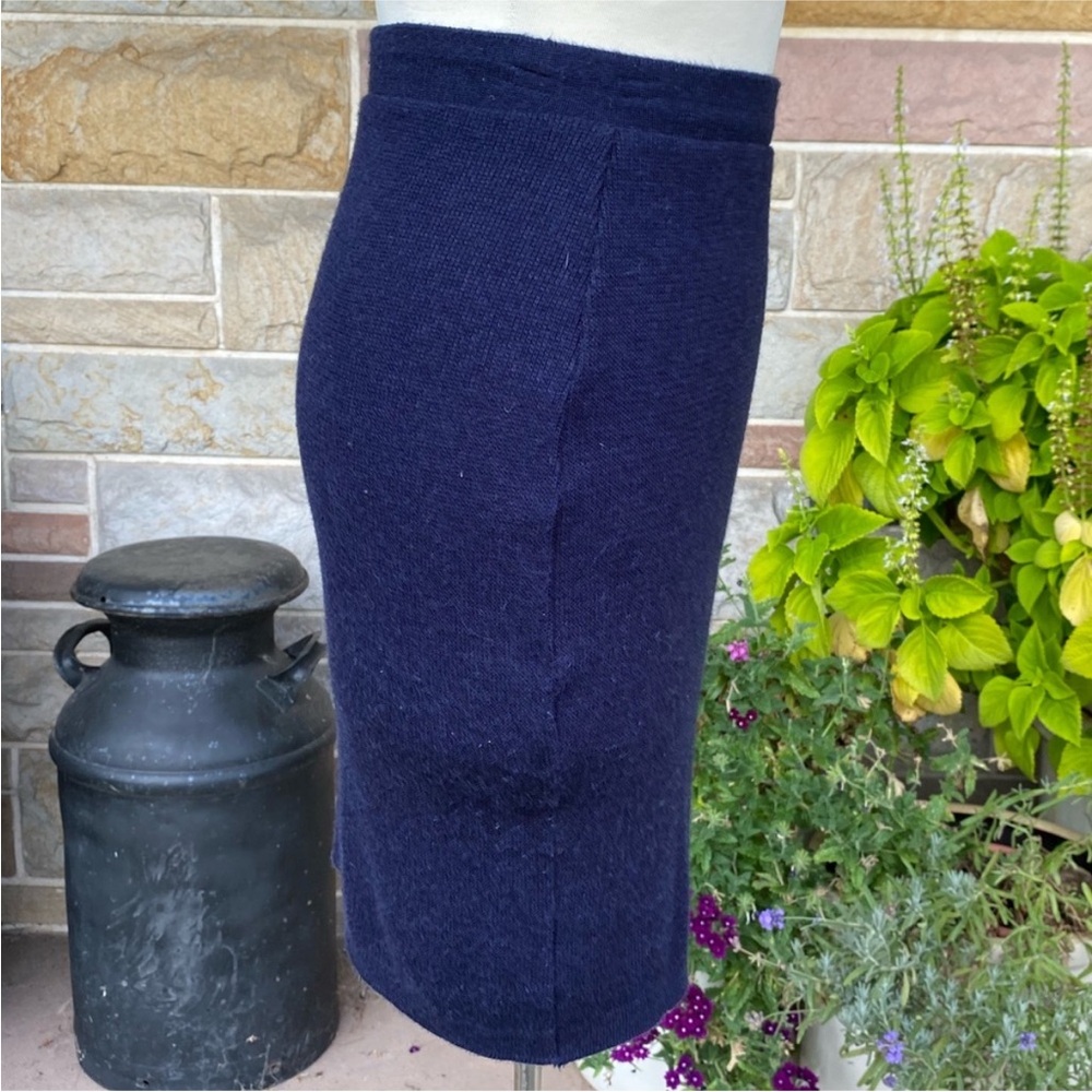American Apparel Classic Navy Blue Knit Skirt - Picture 4 of 8